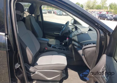 2017 Ford Escape Se z USA, uszkodzony, nr VIN 1FMCU9GD0HUB34442